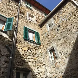 Appartamento La Casa Nel Borgo Antico, Bordighera